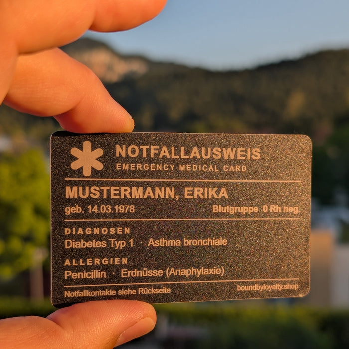 Notfallausweis aus Metall mit Gravur – beidseitig, DE/EN