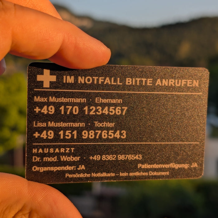 Notfallausweis aus Metall mit Gravur – beidseitig, DE/EN